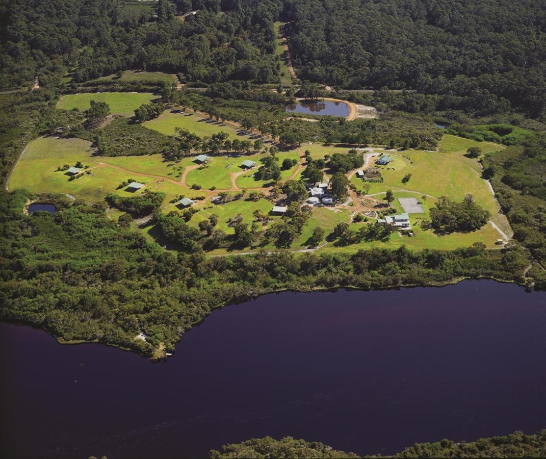 Riverside Retreat Chalets, Walpole Villa Kültér fotó